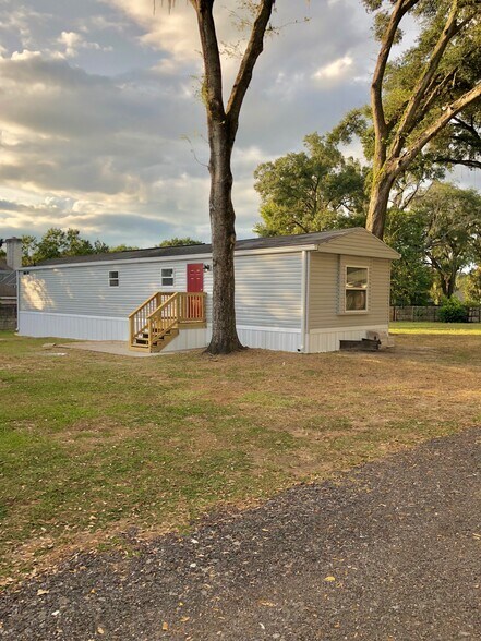 More Photos Of 4908 Durant Rd, Dover Manufactured Housing Mobile Home Park For Sale