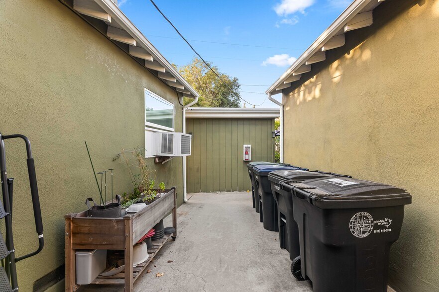 More Photos Of 1717 E Chevy Chase Dr, Glendale Multifamily For Sale