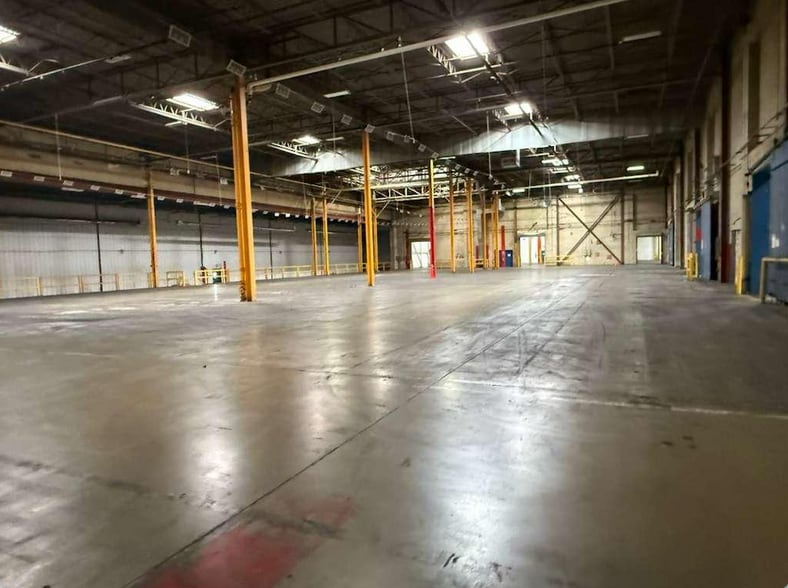 More Photos Of 555 Rt 57 W, Port Murray Warehouse For Lease