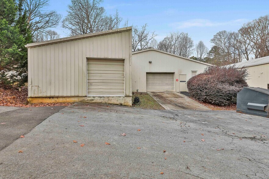 More Photos Of , Peachtree City Unknown For Sale