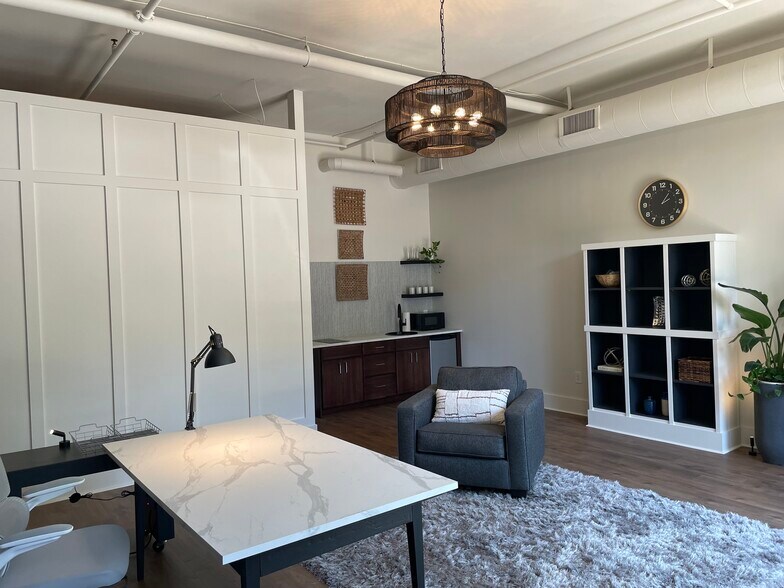 More Photos Of 1600 Fulton Ave, Charlotte Apartments For Lease