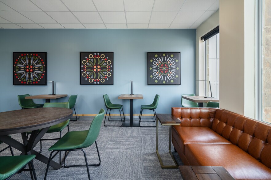 More Photos Of 6401 W Eldorado Pky, McKinney Coworking Space