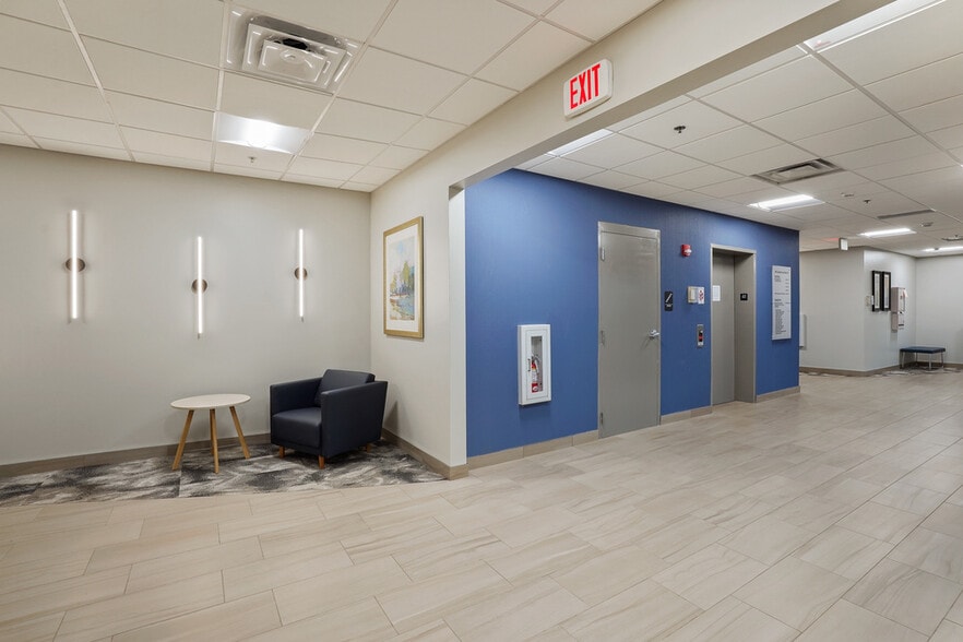 More Photos Of 484 County Line Rd W, Westerville Medical For Lease