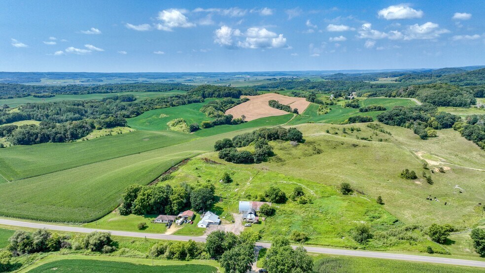 More Photos Of N5425 County Road H, Mondovi Restaurant For Sale