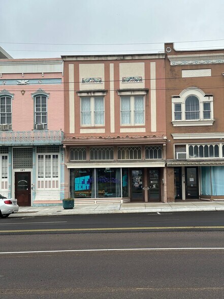 More Photos Of 109-111 N State St, Jackson Loft Creative Space For Lease