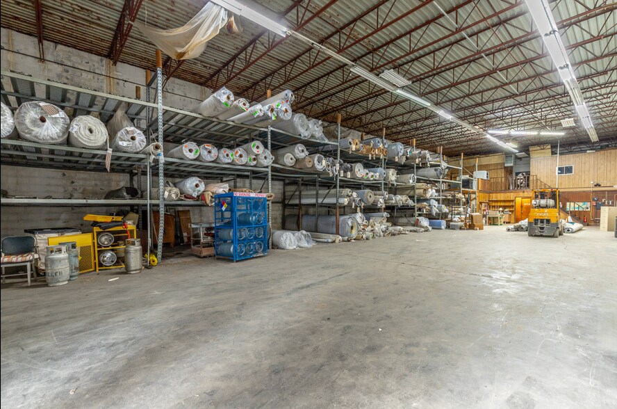 More Photos Of 360 Carbondale Rd SW, Dalton Warehouse For Sale