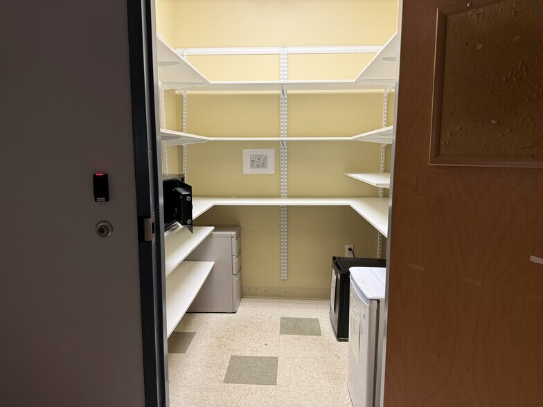 More Photos Of 300 Old Forge Ln, Kennett Square Medical For Lease