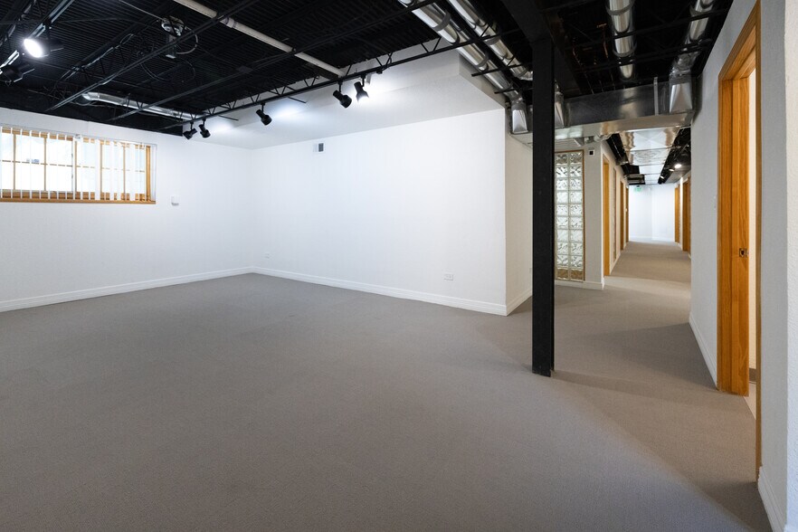 More Photos Of 1650 N Franklin St, Denver Office For Lease