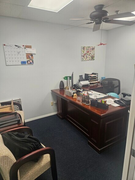 More Photos Of 11000 Metro Pky, Fort Myers Warehouse For Sale