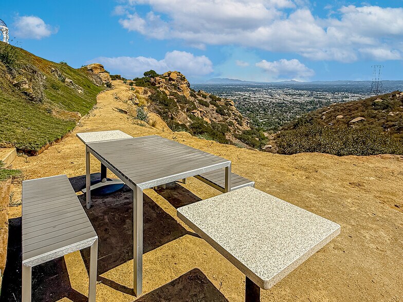 More Photos Of 10200 Lilac Ln, Chatsworth Specialty For Sale