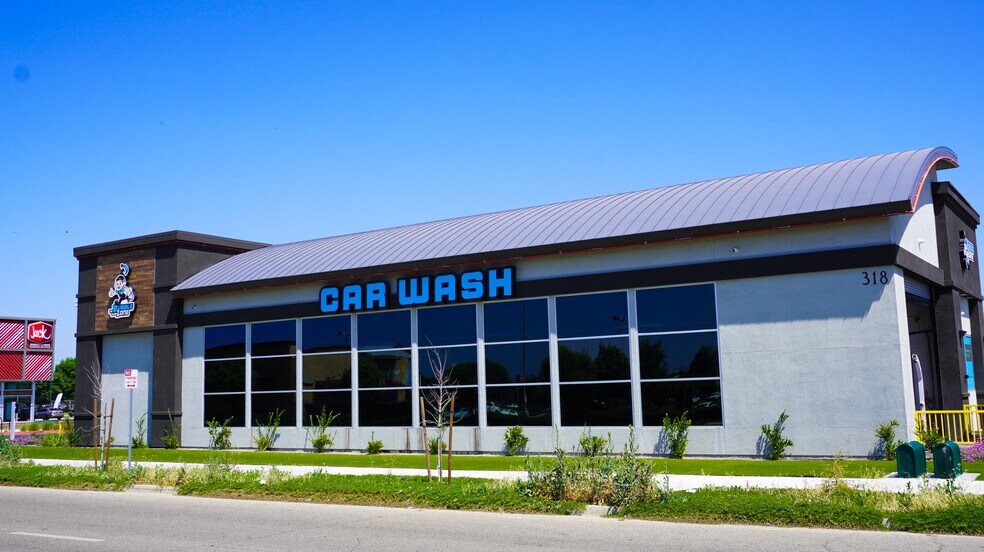 More Photos Of 318 W Shannon Pky, Visalia Carwash For Sale