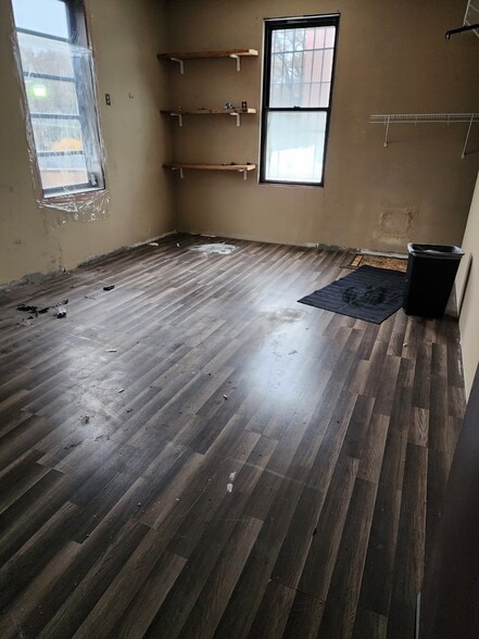 More Photos Of 3006 Harrison Ave, Cincinnati Storefront For Sale