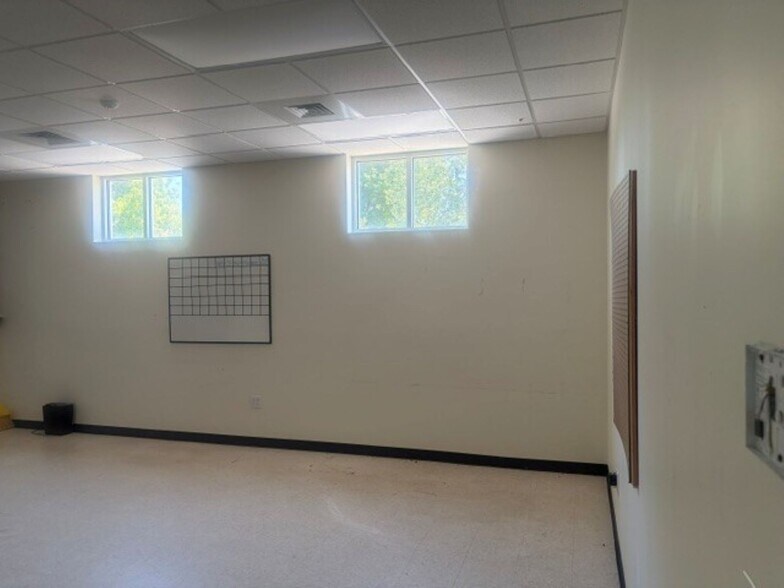 More Photos Of 1452 Yadkinville Rd, Mocksville Freestanding For Lease