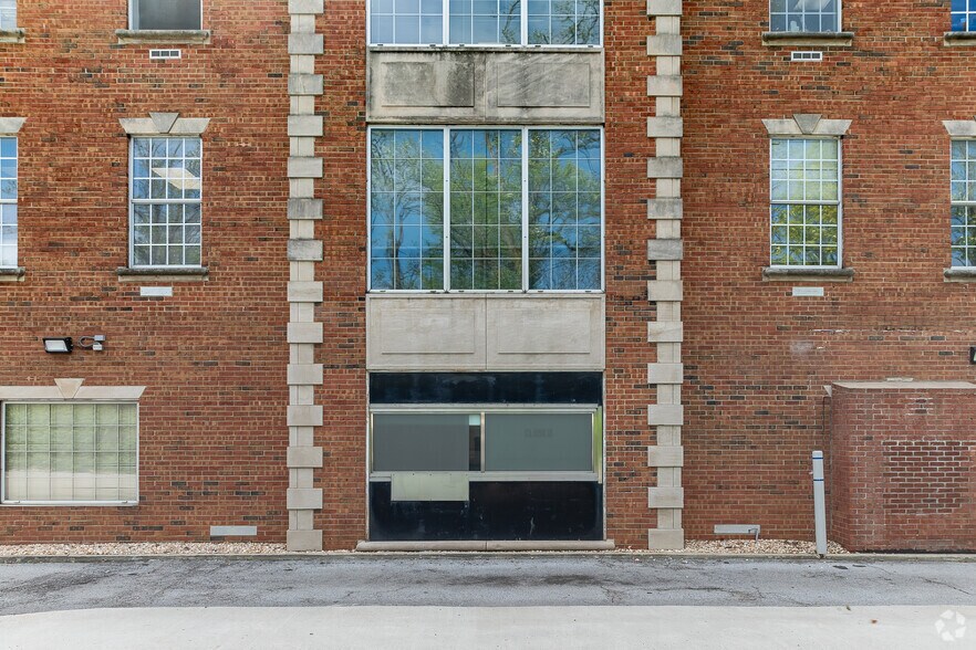 More Photos Of 1500 Leestown Rd, Lexington Office For Lease