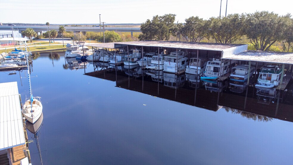 More Photos Of 3900 Peninsula Pt, Sanford Land For Sale