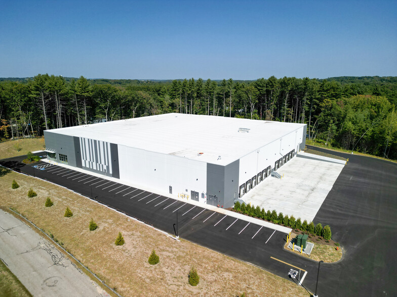 Primary Photo Of 40 Commerce Way, Tewksbury Warehouse For Lease