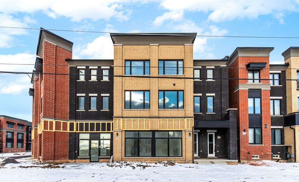Primary Photo Of 3289 Sixth Line, Oakville General Retail For Lease