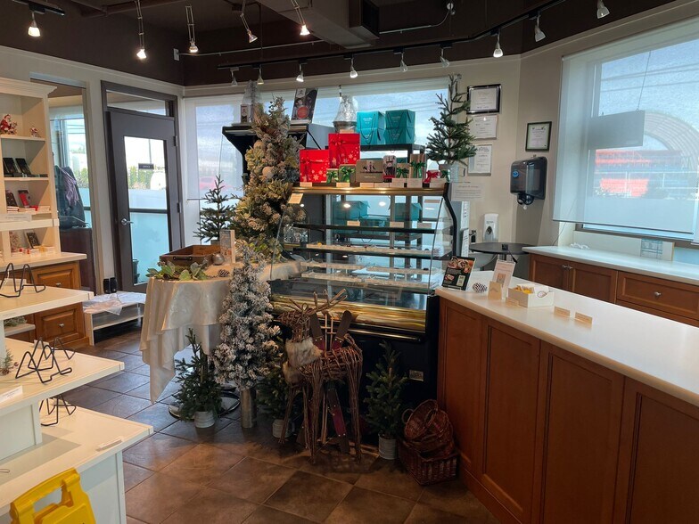 More Photos Of 31060 Peardonville Rd, Abbotsford Warehouse For Sale