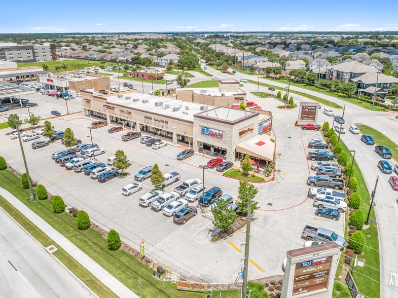 More Photos Of 27104 Highway 290, Cypress Freestanding For Lease
