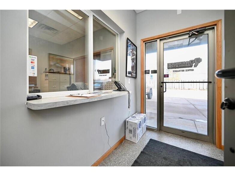 More Photos Of 1140 72nd St, Goodview Office For Sale