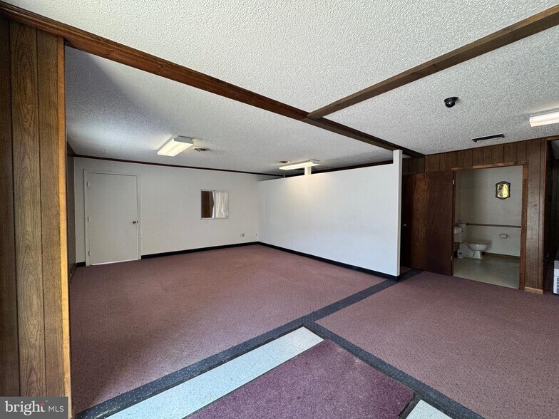 More Photos Of 260 School St, Romney Office For Sale