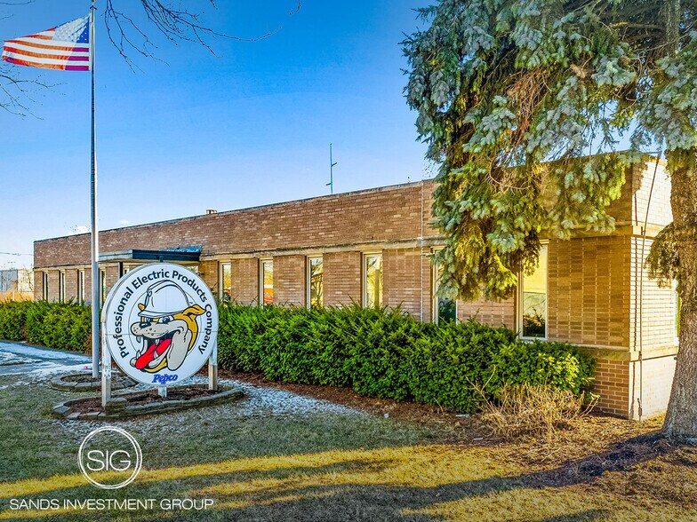 Primary Photo Of 501 Phillips Ave, Toledo Manufacturing For Sale