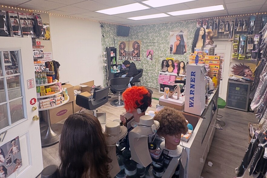 More Photos Of 63-75 Hancock St, Everett Apartments For Sale