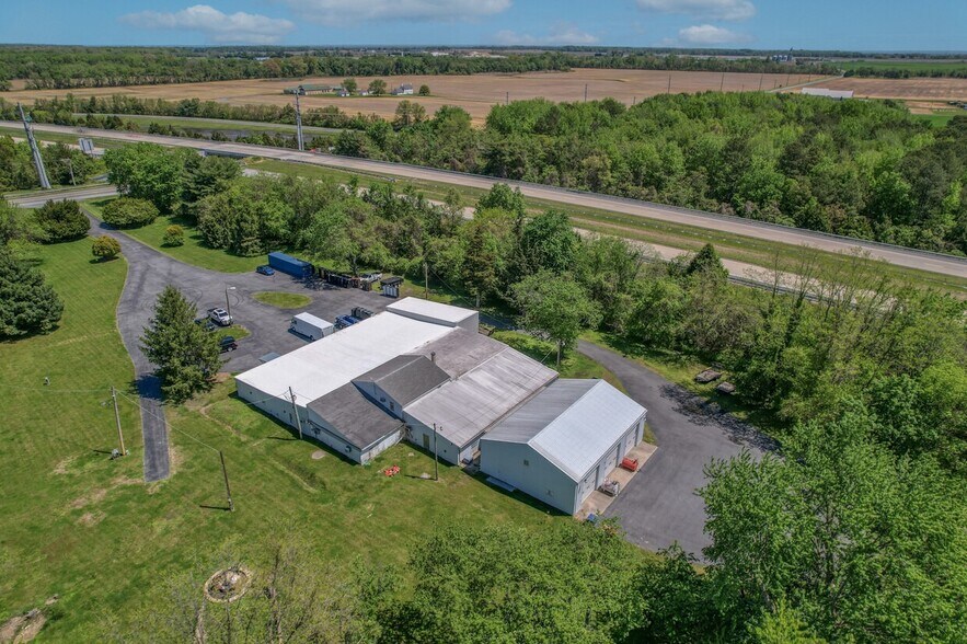 More Photos Of 1600-1624 N Little Creek Rd, Dover Warehouse For Sale