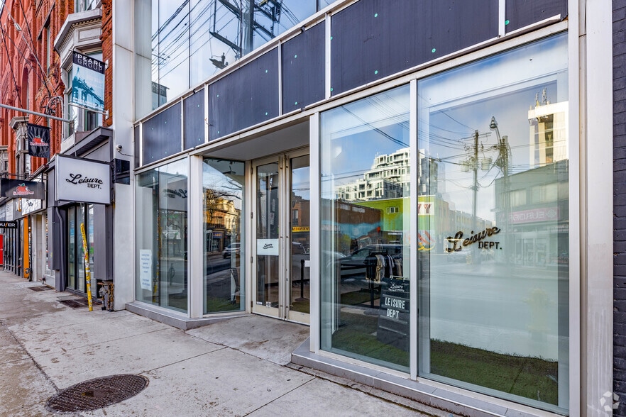 More Photos Of 499 Queen St W, Toronto Storefront For Lease