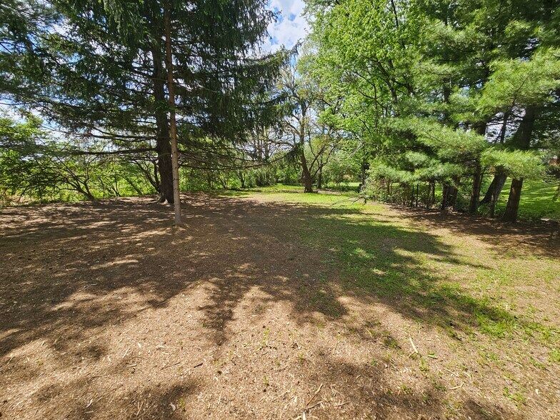 More Photos Of 6522 Brookville Salem Rd, Brookville Land For Sale
