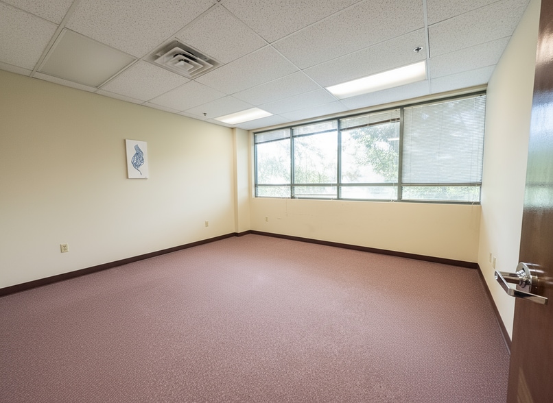 More Photos Of 5700-5730 Buford Hwy, Norcross Unknown For Lease