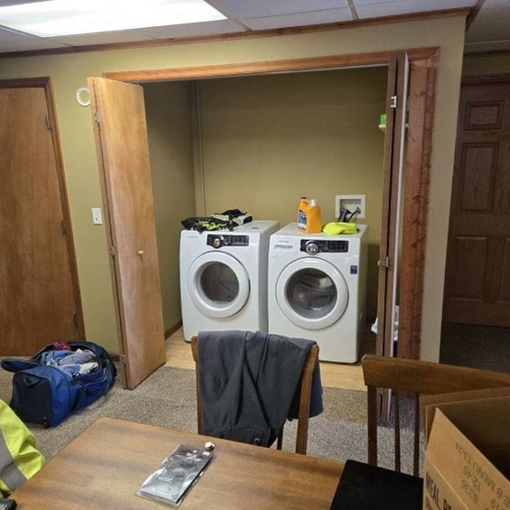 More Photos Of 836 38th Ave E, Dickinson Flex For Sale