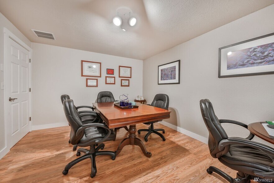 More Photos Of 4008 S Pine St, Tacoma Office Residential For Sale