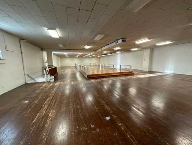 More Photos Of 237 E Center St, Pocatello Storefront Retail Office For Sale