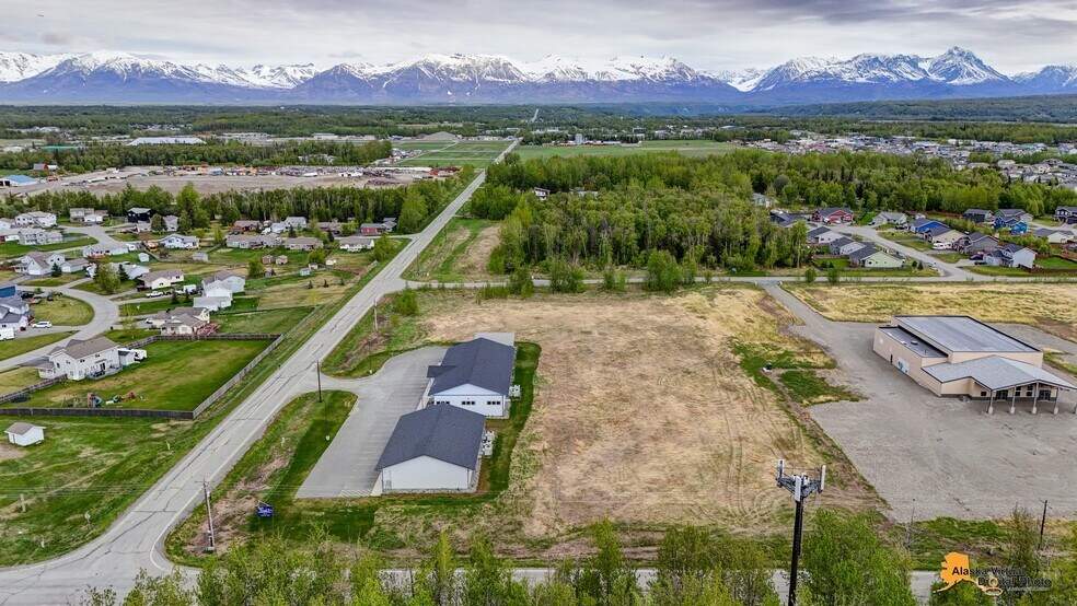 More Photos Of 1075 S Inner Springer Loop, Palmer Industrial For Sale