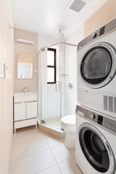 More Photos Of 59-61 Thompson St, New York Apartments For Sale