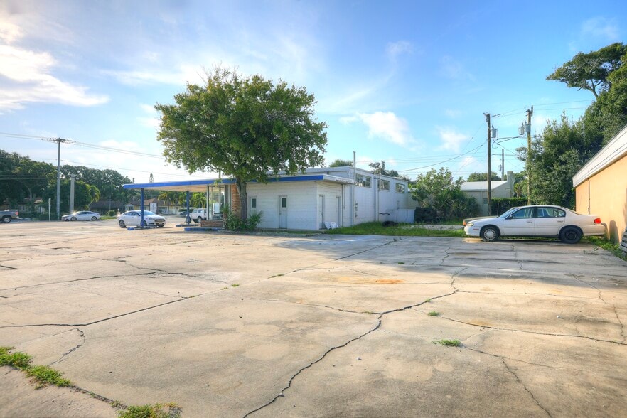 More Photos Of 2025 US 1, Vero Beach Auto Dealership For Sale