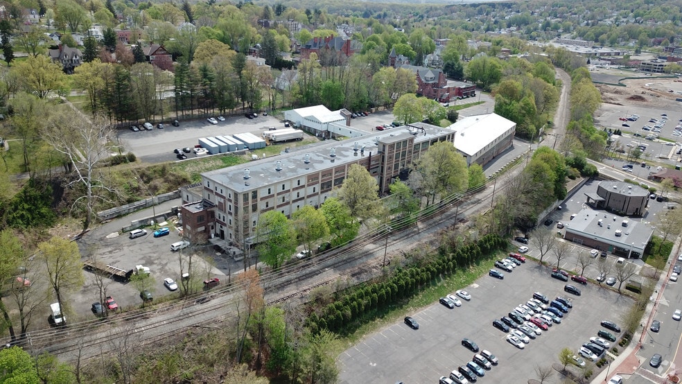 More Photos Of 135-153 Center St, Bristol Manufacturing For Lease