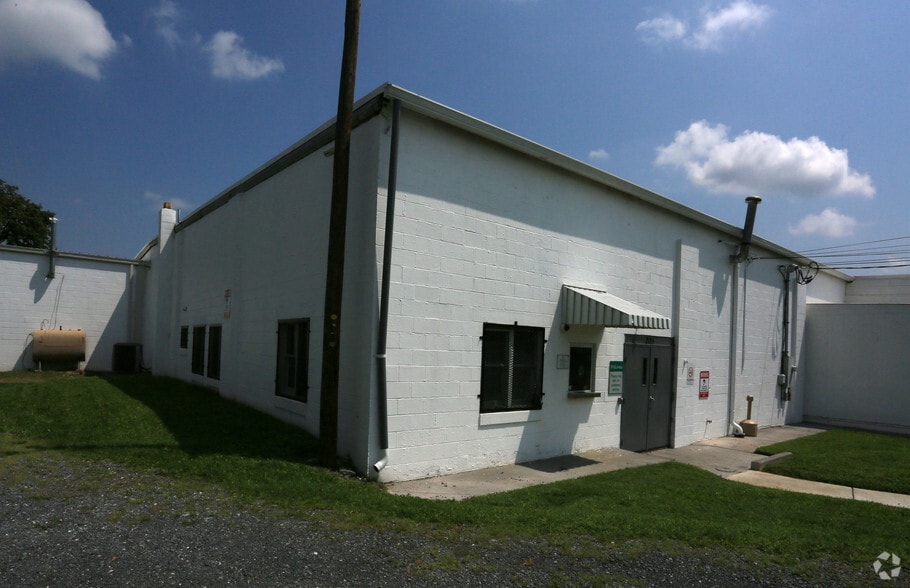 More Photos Of 205 Brick Kiln Rd, Winchester Warehouse For Sale