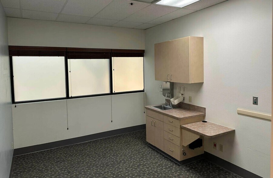 More Photos Of 8050 W Rifleman St, Boise Medical For Lease