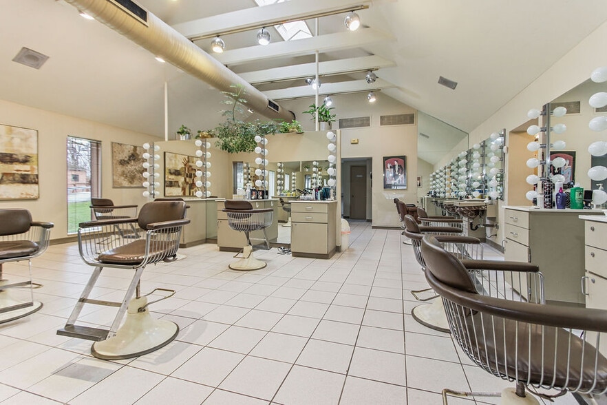 More Photos Of 4351 Old William Penn Hwy, Monroeville General Retail For Sale