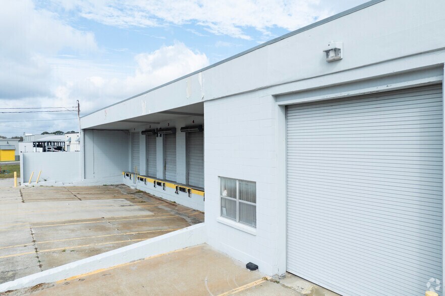 More Photos Of 1200 W Martin Luther King Blvd, Plant City Unknown For Lease