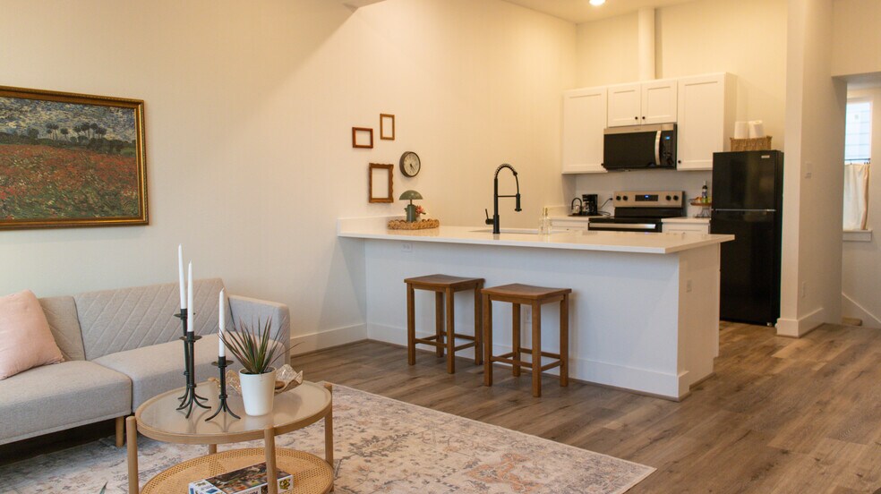 More Photos Of 3824 Fulton St, Houston Apartments For Sale