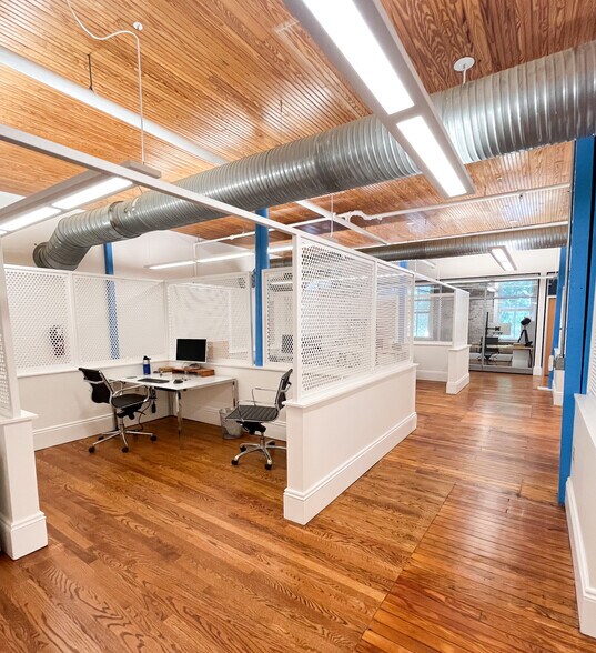 More Photos Of 135 E Martin St, Raleigh Office For Lease