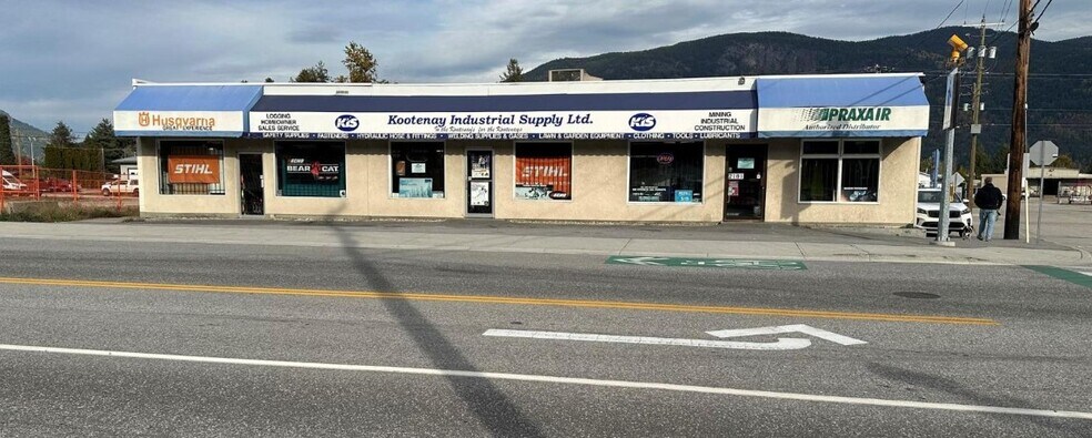 Primary Photo Of 2181 Columbia Av, Castlegar Service For Sale