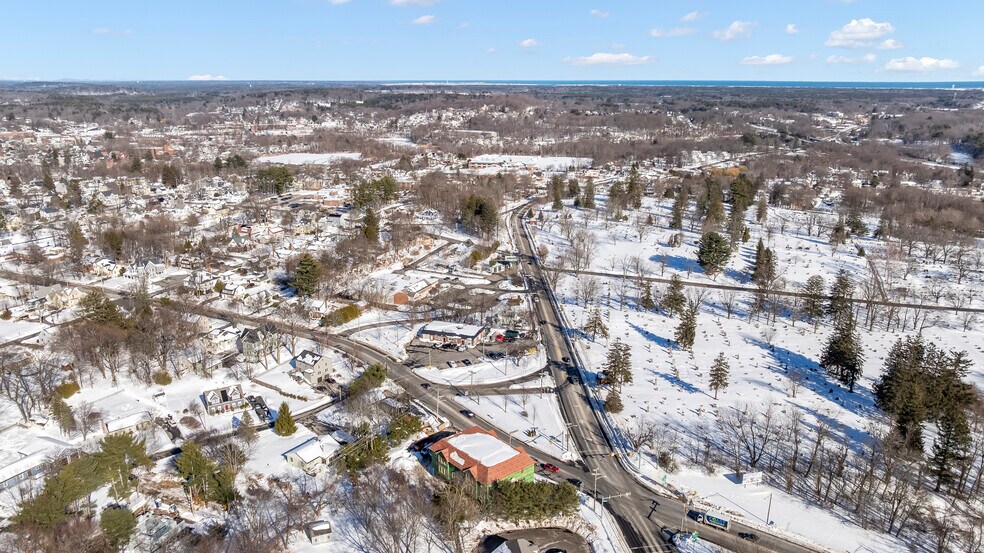 More Photos Of 39 Hillside Ave, Amesbury Storefront Retail Office For Lease