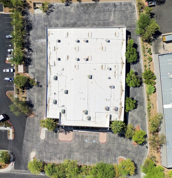 More Photos Of 2701 Crimson Canyon Dr, Las Vegas Light Manufacturing For Sale