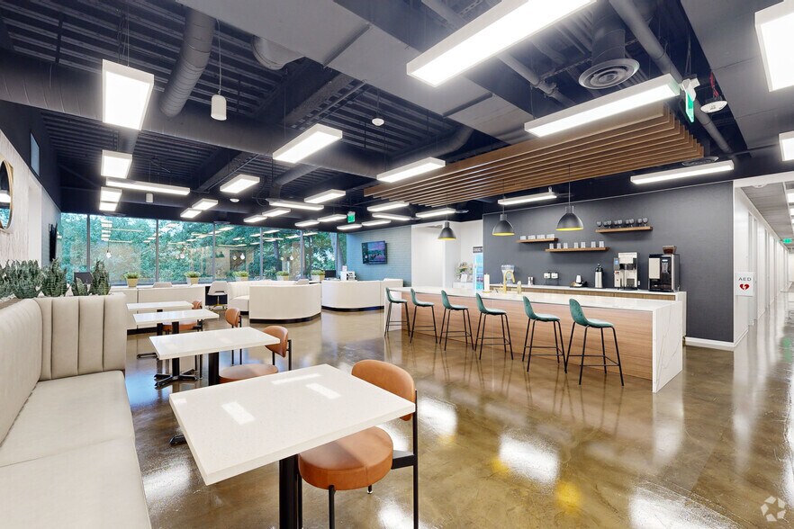 More Photos Of 275 Interstate North Cir SE, Atlanta Coworking Space
