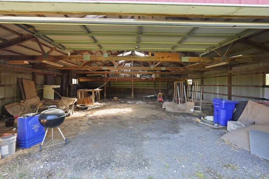 More Photos Of 15901 Old Columbia Pike, Burtonsville Land For Sale