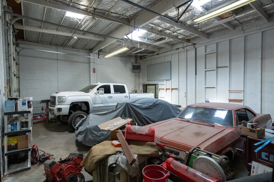 More Photos Of 2579 Atwater Blvd, Atwater Freestanding For Sale